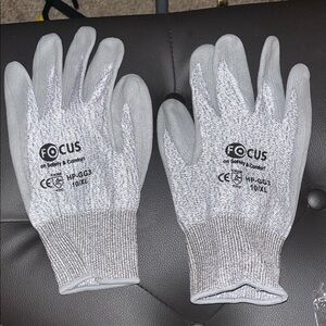 Focus Gray Safety Gloves for Men